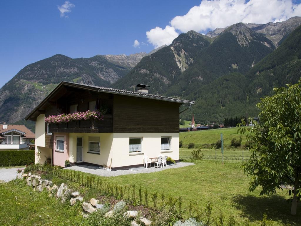 Haus Kleibert Panzió Umhausen Kültér fotó